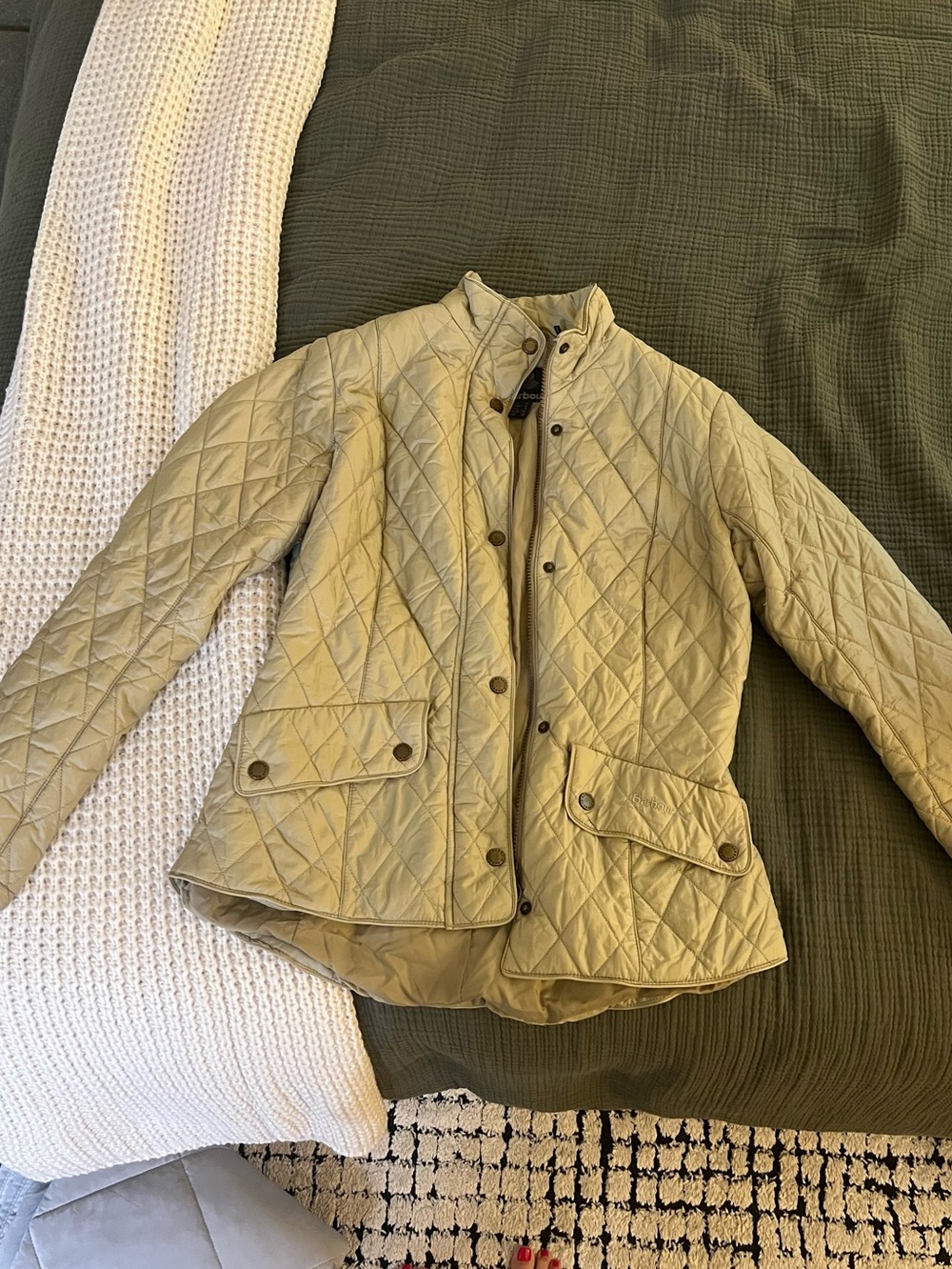 Barbour Quilted Lightweight Jacket in tan